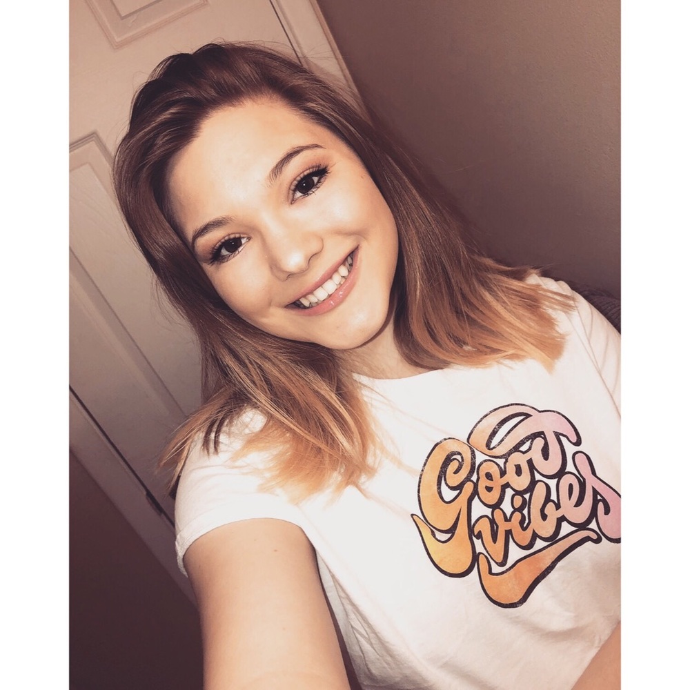 Meet your Posher, Hannah